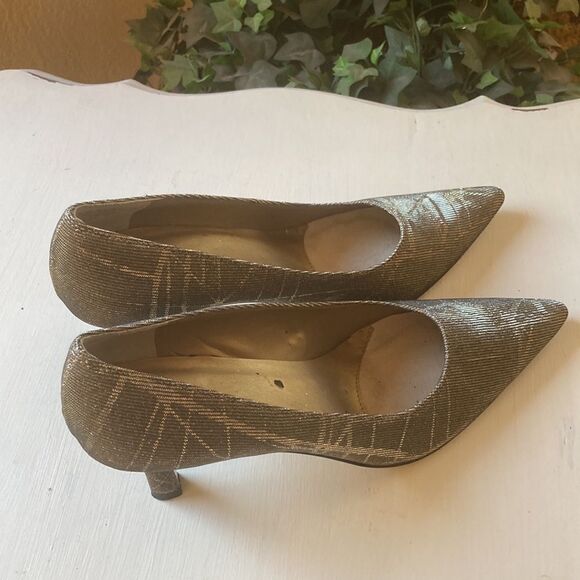 Chico’s Glittery Slip-On Pumps Size 9.5 - Picture 5 of 16